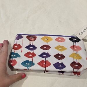 NWT Clinique Drawbertson Cosmetic Make Up Bag Pouch Lip Print Lipstick Case
